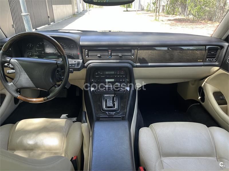 Usado Jaguar XJR S 322 CV (236 kW) 1995 Verde Berlina