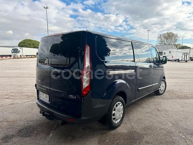 Usado Ford Tourneo Trend 170 CV (125 kW) 2017 Azul Monovolumen