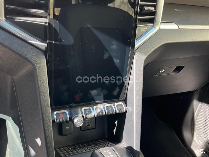 Usado VW Amarok Aventura 240 CV (176 kW) 2025 Negro Pickup/Camioneta