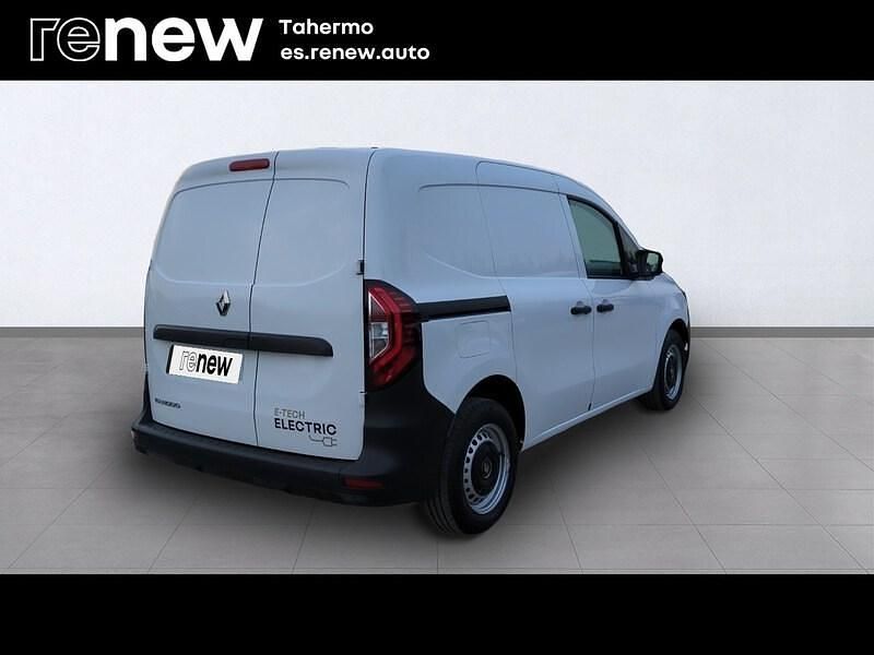 Usado Renault Kangoo 88 kW (120 CV) 2023 Blanco Monovolumen
