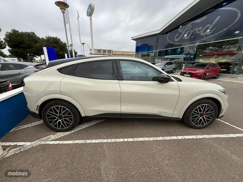 Usado Ford Mustang Premium 276 CV (202 kW) 2025