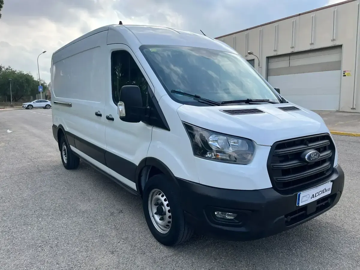 Usado Ford Transit Ambiente 130 CV (95 kW) 2020 Blanco Van