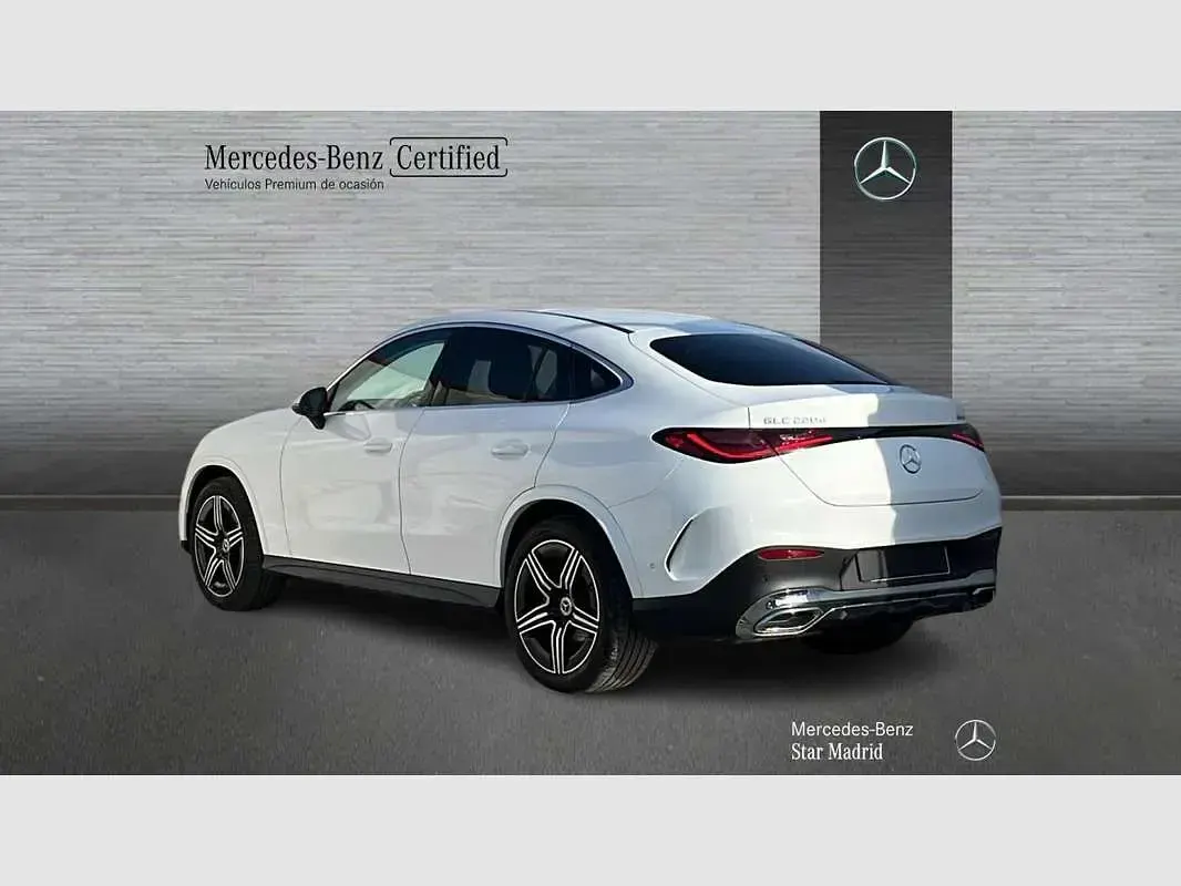 Usado Mercedes GLC250 204 CV (150 kW) 2025 Blanco SUV