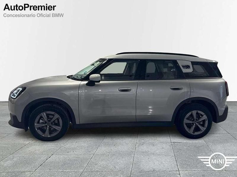 Usado Mini One D Countryman Essential 163 CV (119 kW) 2025 Plateado SUV