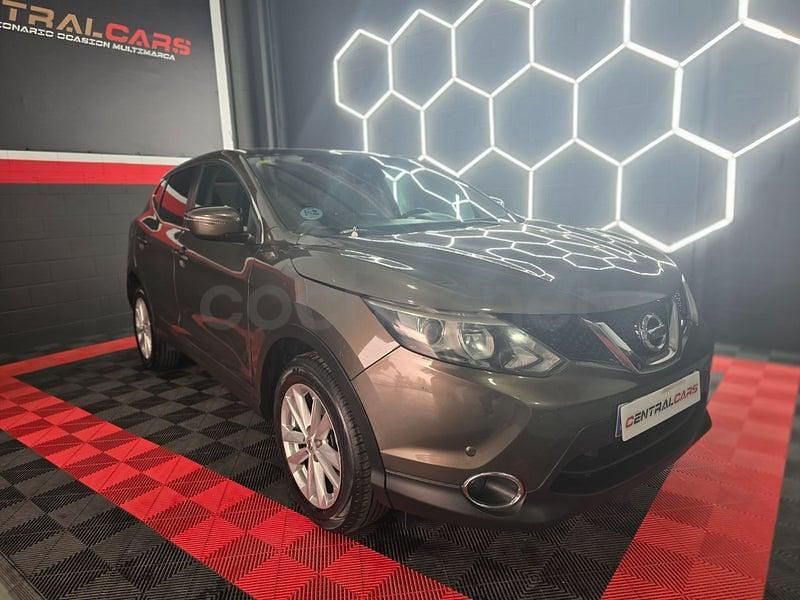 Usado Nissan Qashqai N-TEC 115 CV (84 kW) 2014 Marrón SUV