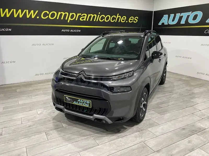 Usado Citroën C3 Aircross Shine 110 CV (80 kW) 2023 Gris / plata SUV