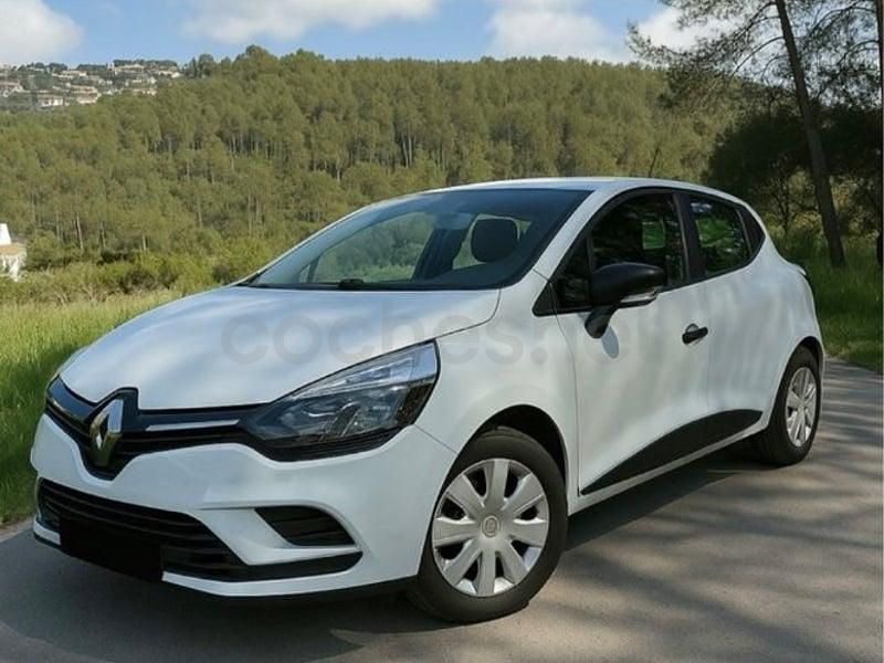 Usado Renault Clio IV Life 75 CV (55 kW) 2017 Blanco Berlina