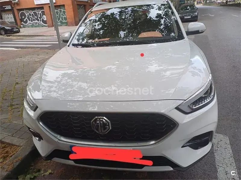 Usado MG ZS Comfort 106 CV (77 kW) 2023 Blanco SUV
