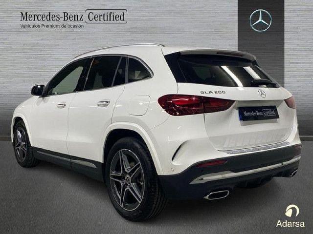 Usado Mercedes GLA200 AMG line 163 CV (119 kW) 2026 Blanco polar SUV