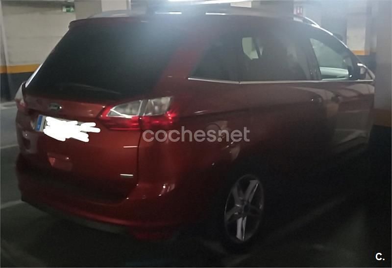 Usado Ford Grand C-Max Titanium 125 CV (91 kW) 2017 Rojo Monovolumen
