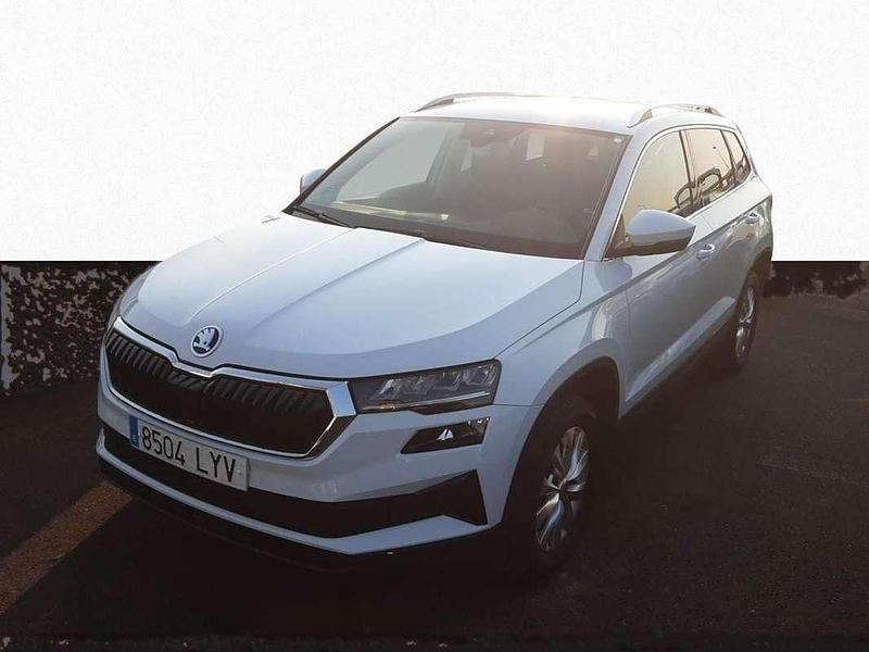 Blanco Usado 2022 Skoda Karoq Ambition SUV | 21.500 € (Precio justo) - Imagen 1/4