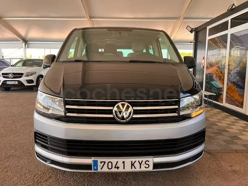 Usado VW Caravelle 150 CV (110 kW) 2017 Gris / plata Van