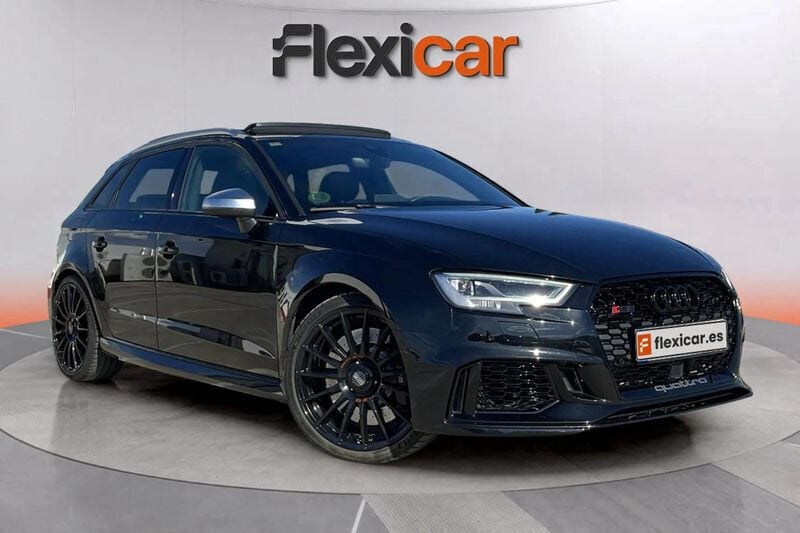 Negro Usado 2019 Audi RS3 Sportback Attraction Utilitario | 40.490 € (Precio justo) - Imagen 1/4