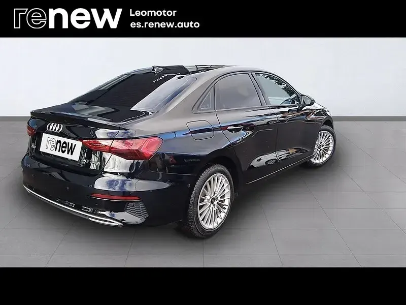 Usado Audi A3 Advanced 110 CV (80 kW) 2023 Negro Berlina
