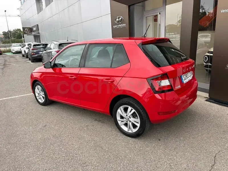 Używany Skoda Fabia Ambition 95 KM (69 kW) 2020 Czerwony Hatchback
