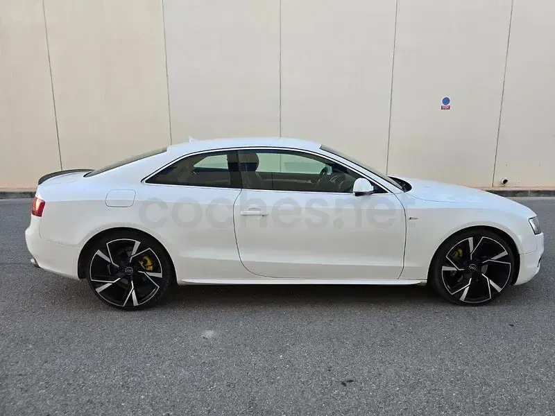 Usado Audi A5 S-Line 240 CV (176 kW) 2010 Blanco Coupe