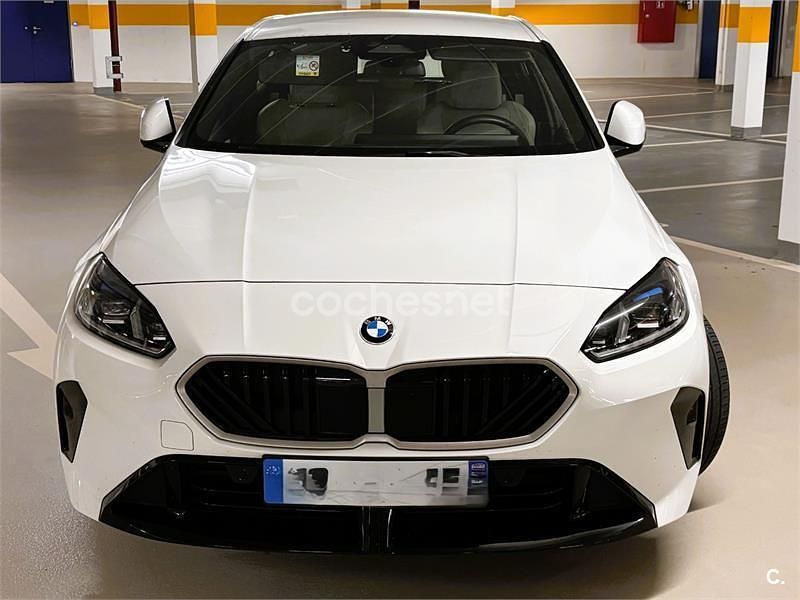 Usado BMW 120 Comfort Edition 170 CV (125 kW) 2025 Blanco Utilitario