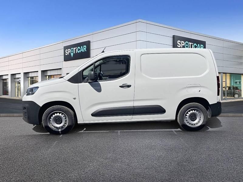 Usado Citroën Berlingo 102 CV (75 kW) 2021 Blanco Monovolumen