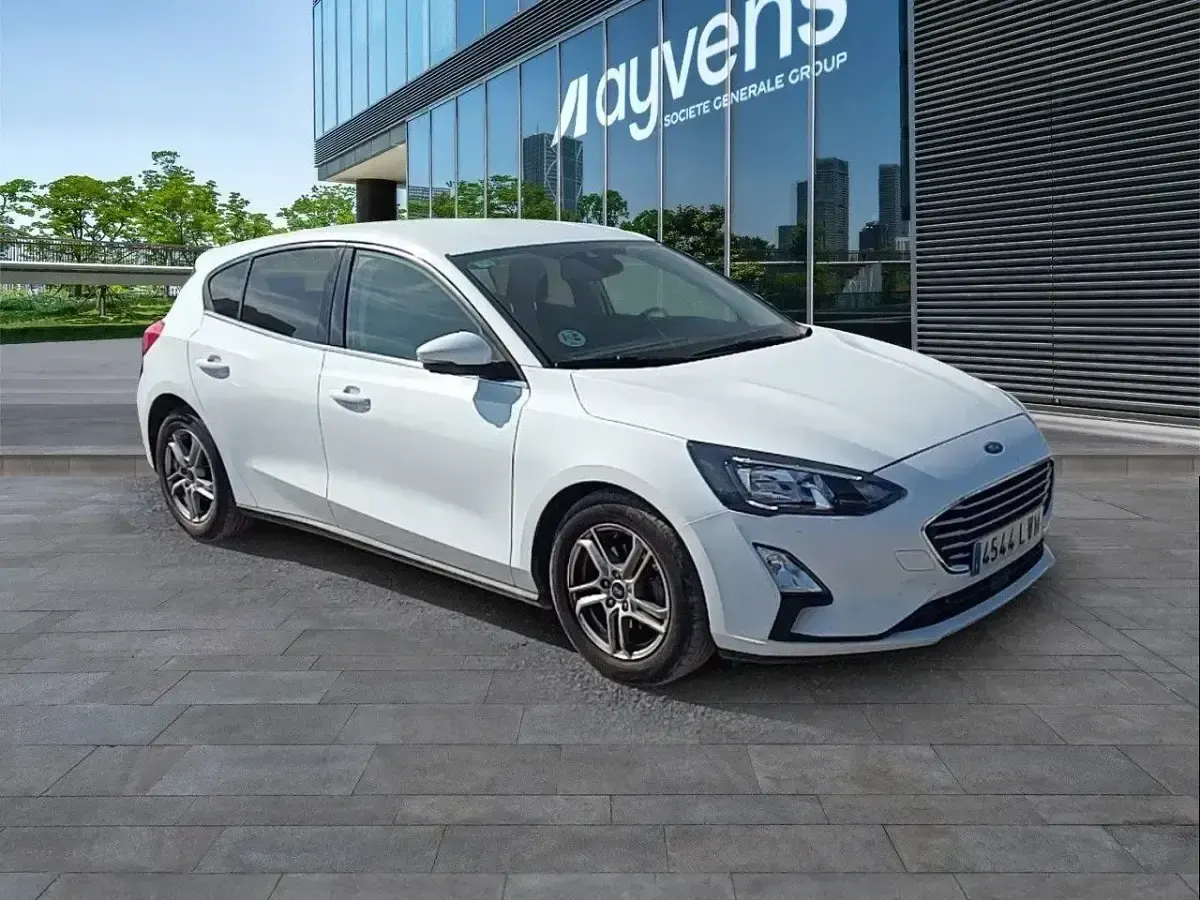 Usado Ford Focus Trend+ 120 CV (88 kW) 2022 Blanco Berlina