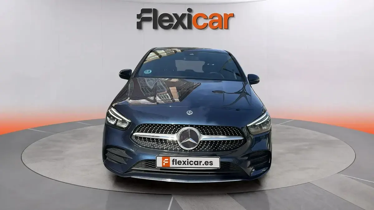 Usado Mercedes B200 150 CV (110 kW) 2022 Azul Utilitario