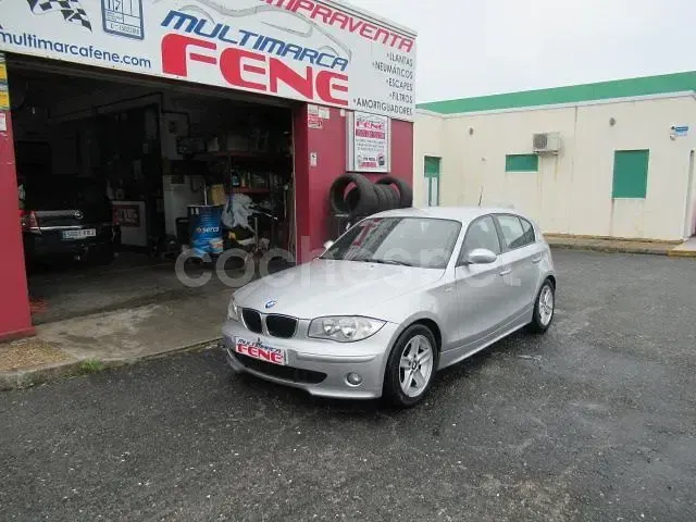 Usado BMW 118 122 CV (89 kW) 2007 Gris / plata Utilitario