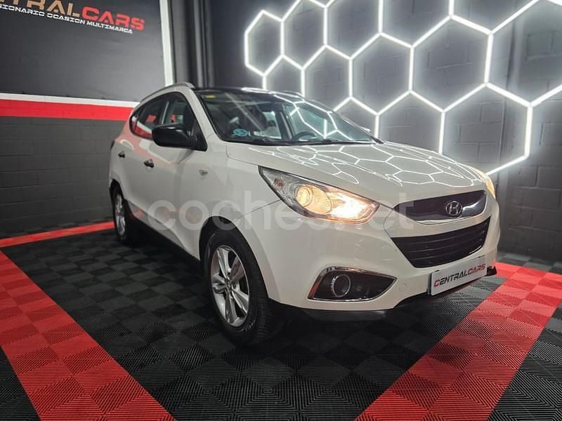 Blanco Usado 2012 Hyundai ix35 Classic SUV | 9790 € (Un poco caro) - Imagen 1/4