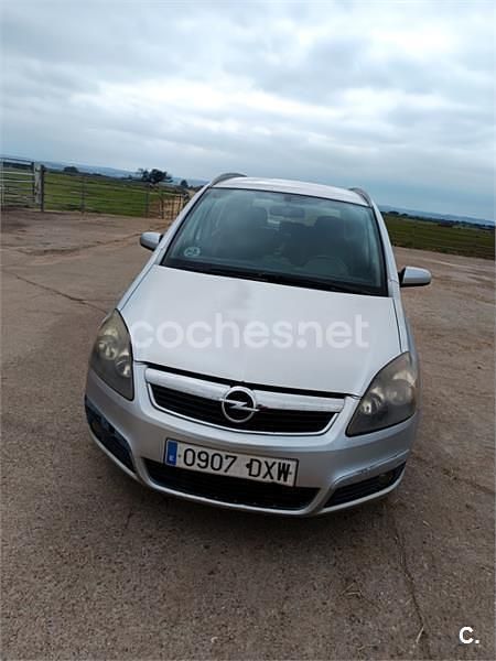 Usado Opel Zafira Enjoy 120 CV (88 kW) 2006 Gris / plata Monovolumen