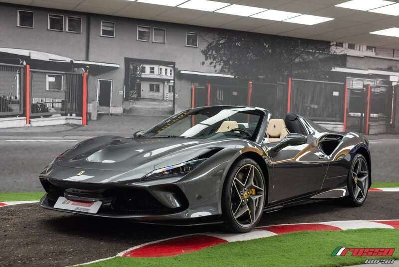 Grigio silverstone Usado 2022 Ferrari F8 Descapotable | 339.999 € - Imagen 1/4