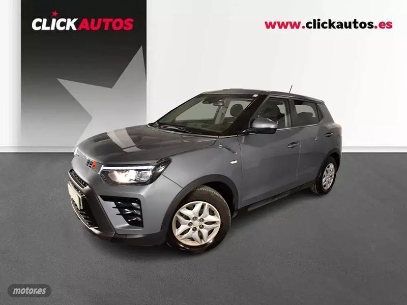 Gris Usado 2024 Ssangyong Tivoli SUV | 19.100 € (Un poco caro) - Imagen 1/4