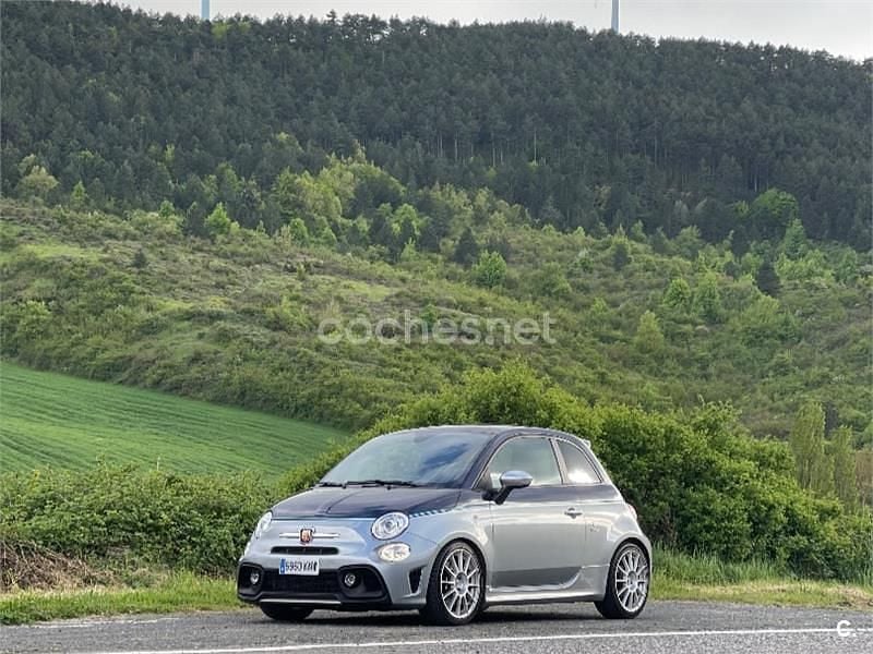 Usado Abarth 695 180 CV (132 kW) 2018 Gris / plata Utilitario