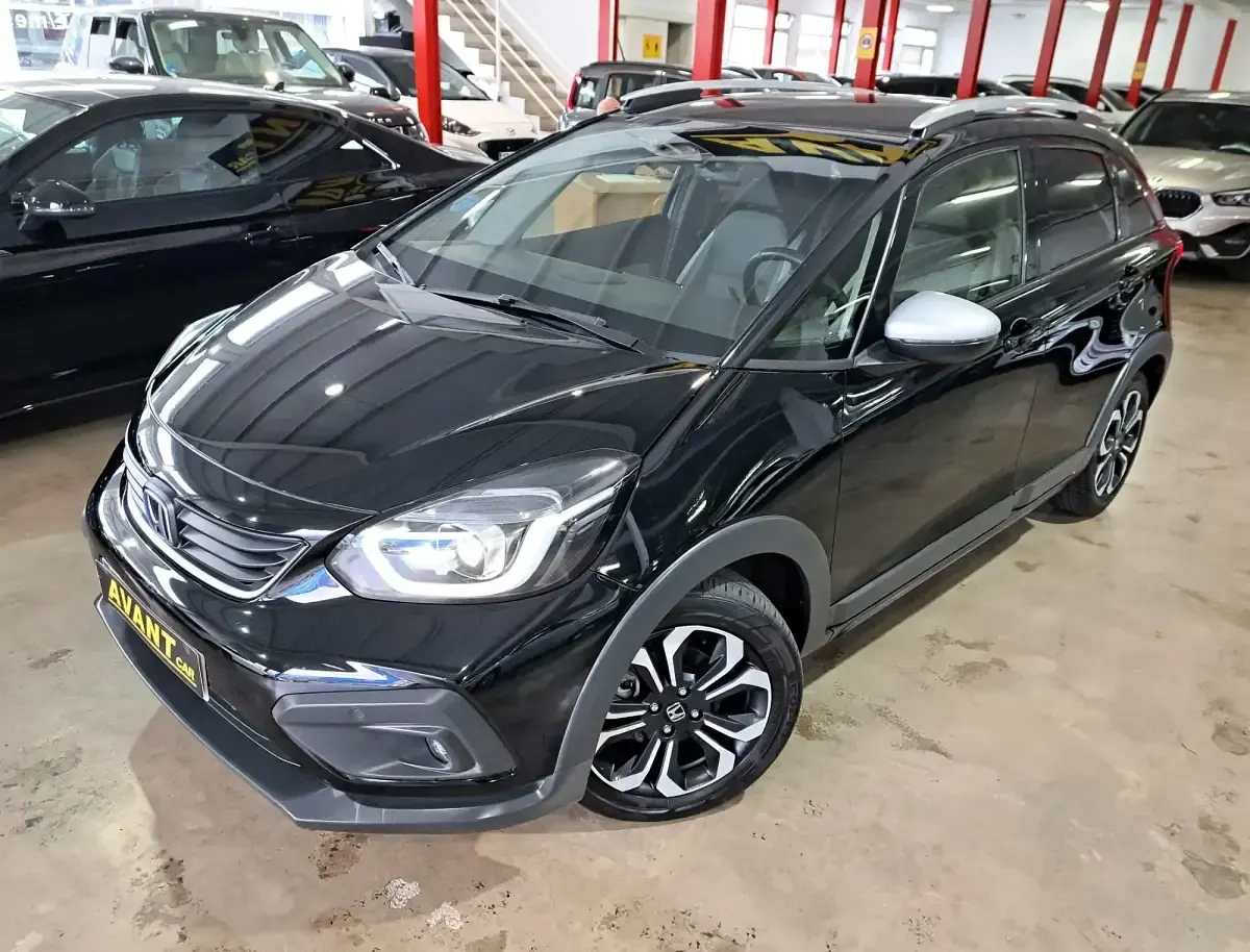 Usado Honda Jazz 109 CV (80 kW) 2022 Negro Utilitario