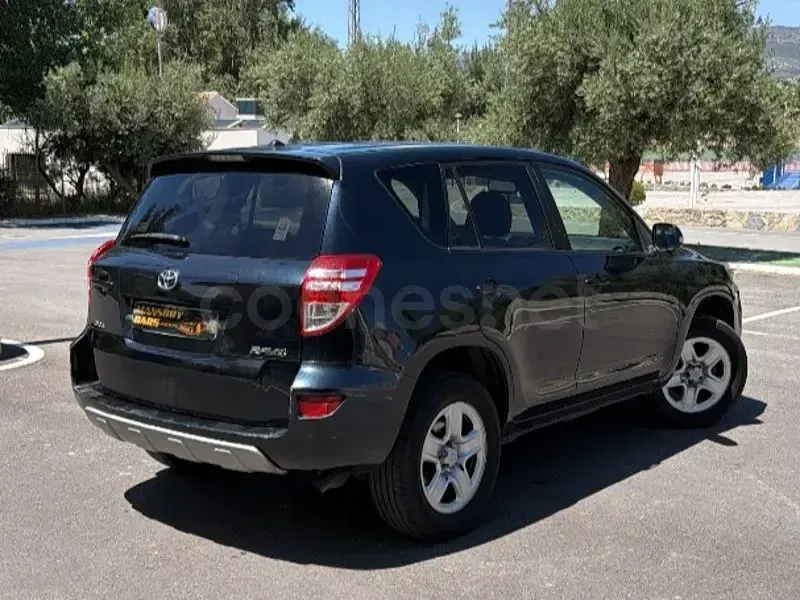 Usado Toyota RAV4 Executive 150 CV (110 kW) 2010 Azul SUV