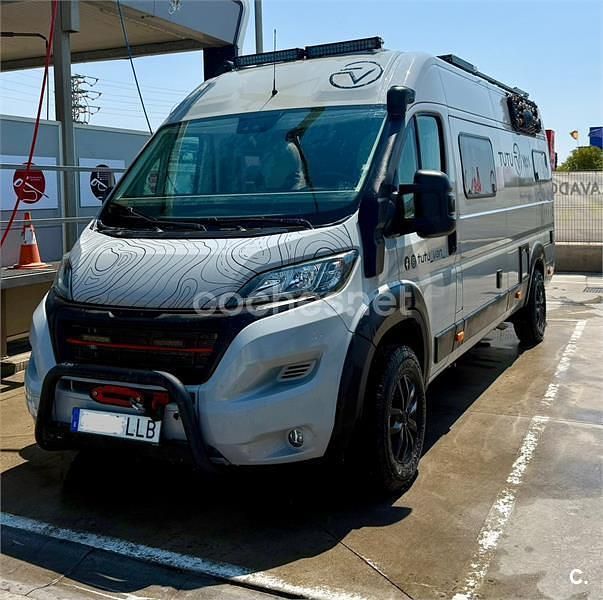 Gris / plata Usado 2012 Peugeot Boxer Van | 68.700 € - Imagen 1/4