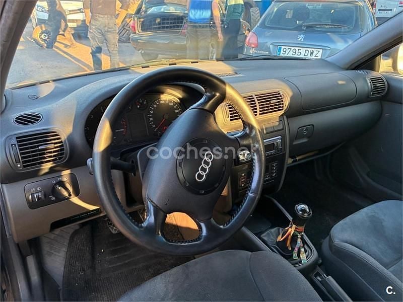 Occasion Audi A3 Ambiente 110 PK (80 kW) 1999 Grijs Hatchback