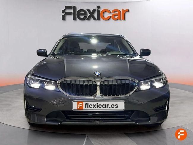 Usado BMW 320e 190 CV (139 kW) 2021 Gris Familiar