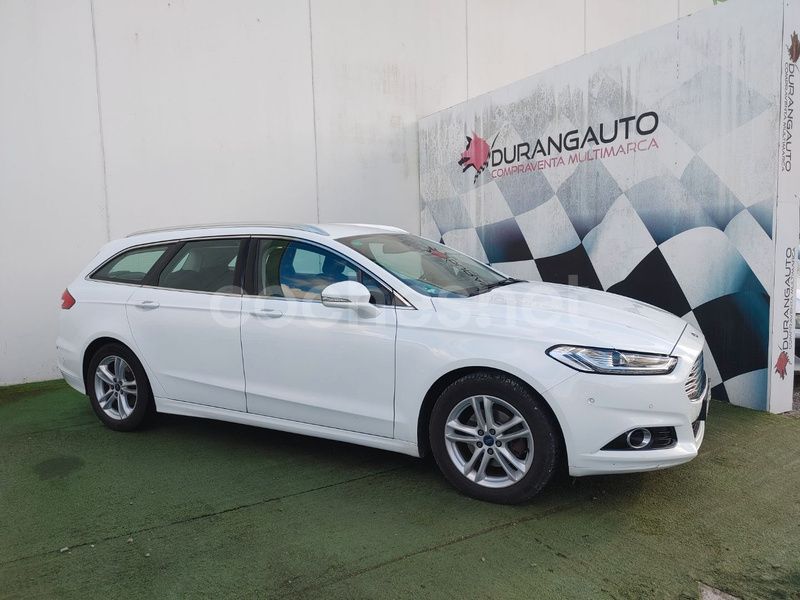 Blanco Usado 2018 Ford Mondeo Business Edition Berlina | 14.490 € (Precio justo) - Imagen 1/4