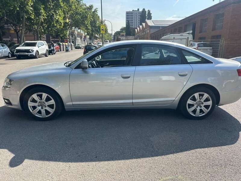 Plateado Usado 2010 Audi A6 Berlina | 9999 € (Precio justo) - Imagen 1/4
