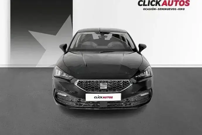 Usado Seat Leon Style 115 CV (84 kW) 2025 Blanco