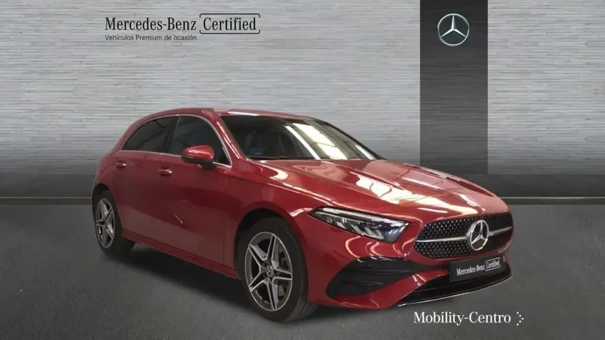 Usado Mercedes A250 217 CV (159 kW) 2024 Manufaktur rojo patagonia metalizado Utilitario