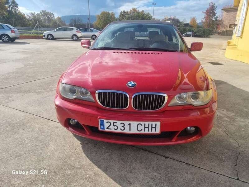 Usado BMW 330 Cabriolet 231 CV (169 kW) 2003 Rojo Descapotable