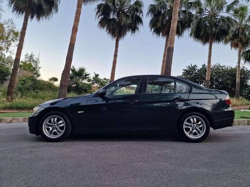 Verde Usado 2007 BMW 318 Berlina | 6500 € (Precio justo) - Imagen 1/4