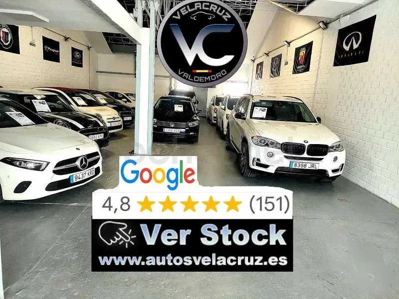 Usado Volvo V40 120 CV (88 kW) 2018 Negro Berlina