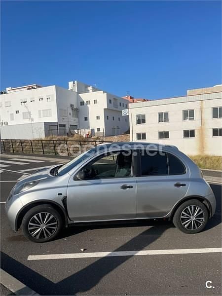 Usado Nissan Micra Visia+ 80 CV (58 kW) 2004 Gris / plata Berlina