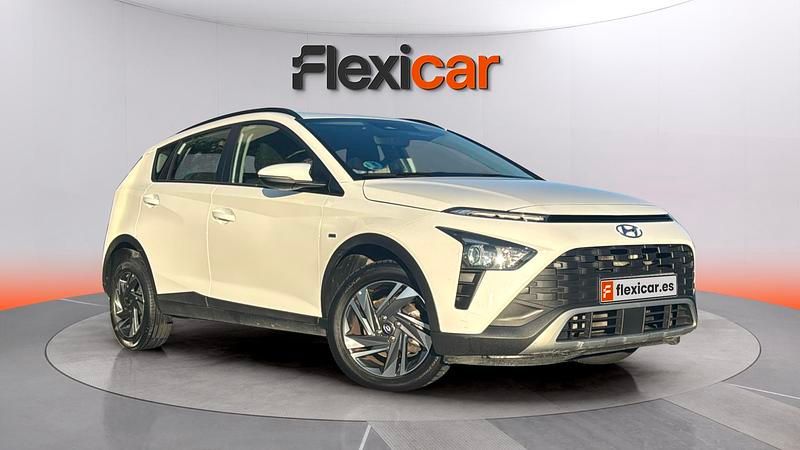Usado Hyundai Bayon 101 CV (74 kW) 2023 Blanco SUV