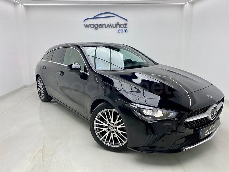 Usado Mercedes CLA200 Shooting Brake 163 CV (119 kW) 2020 Negro Familiar