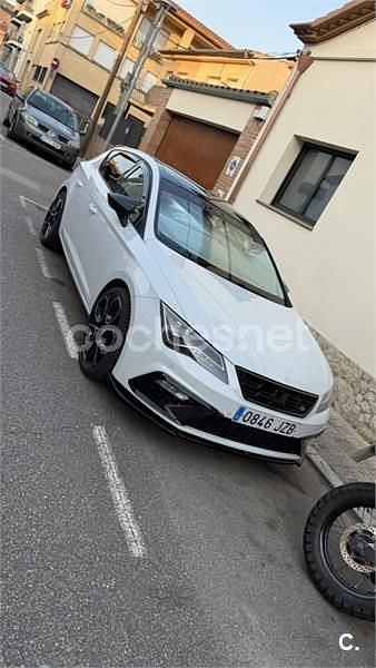 Usado Seat Leon FR 150 CV (110 kW) 2017 Blanco Berlina