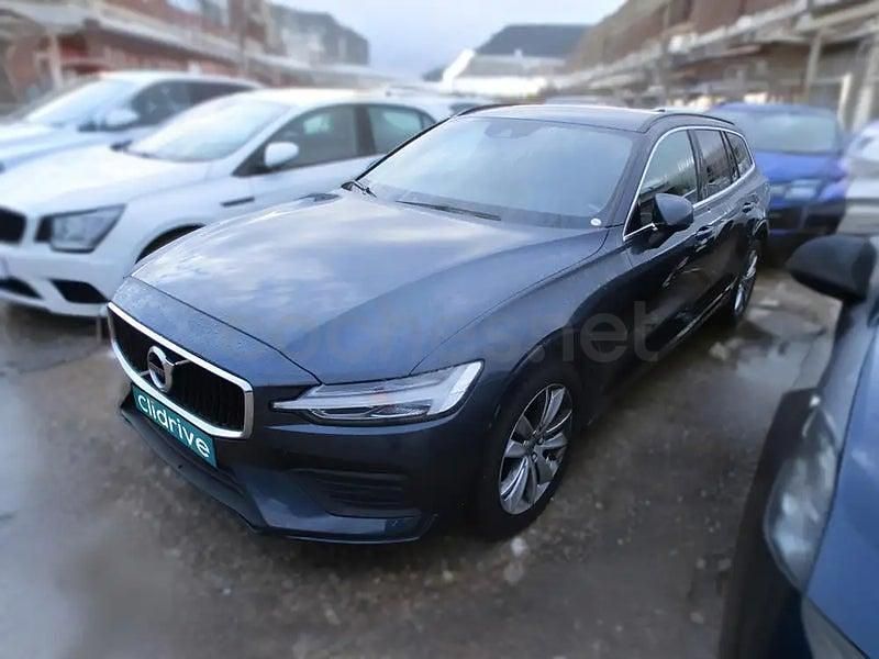 Usado Volvo V60 Momentum 197 CV (144 kW) 2021 Azul Familiar