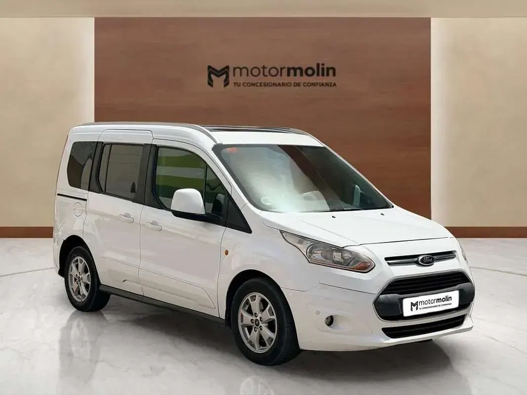 Usado Ford Tourneo Connect Titanium 114 CV (83 kW) 2014 Blanco Monovolumen