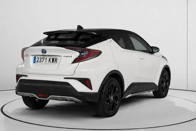 Usado Toyota C-HR Active 122 CV (89 kW) 2019 SUV