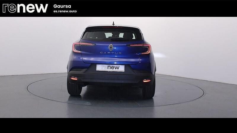 Usado Renault Captur Evolution 101 HP (74 kW) 2025 Azul SUV